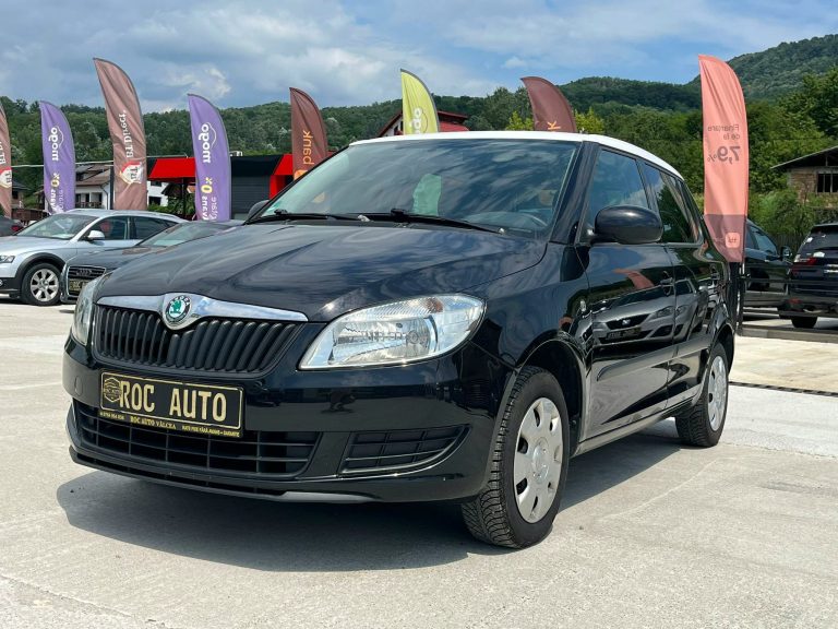 Skoda Fabia 1.2 benzină aspirat, mașină economică de oraș, verificată de ROC Automobile Vâlcea
